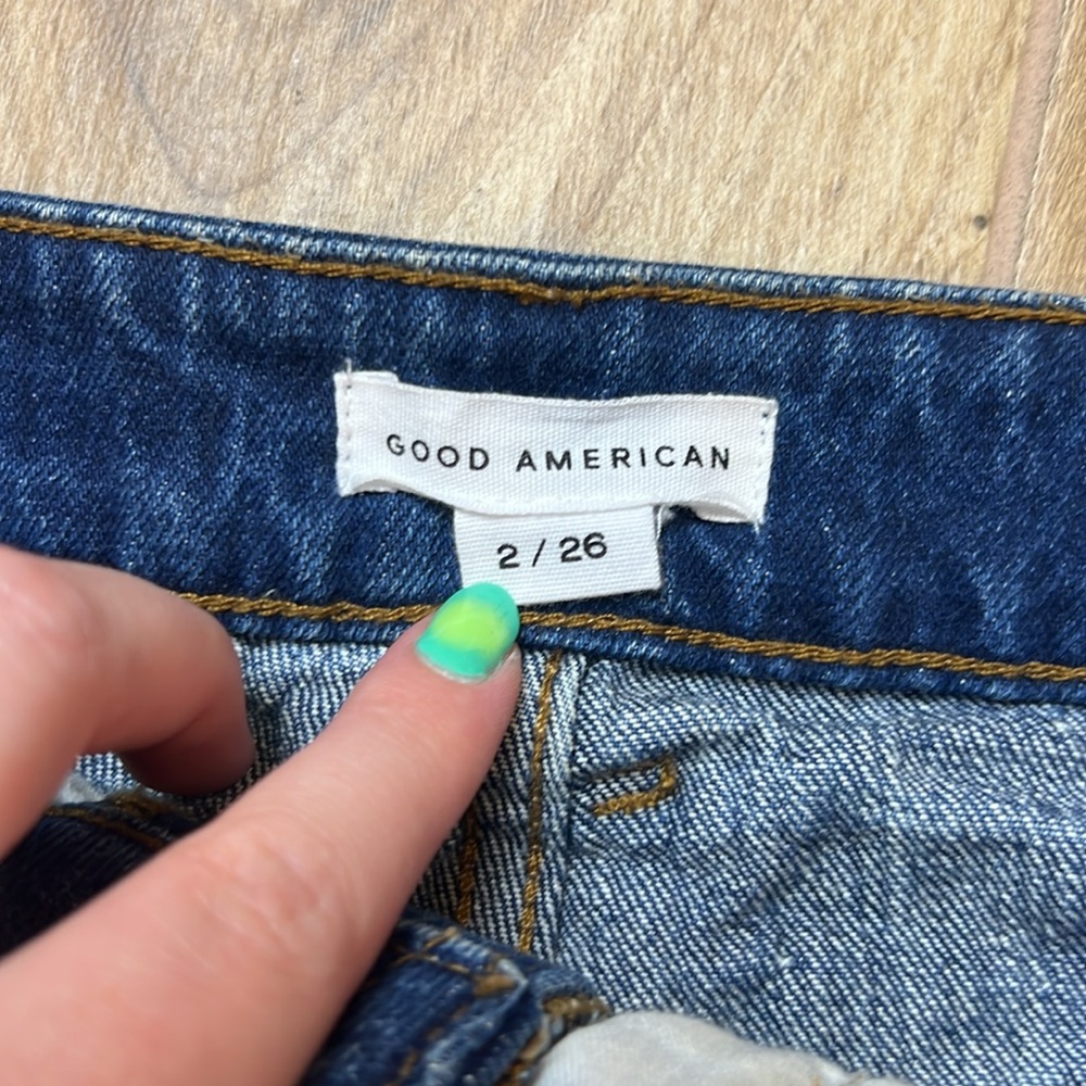 Good American Cut Off‎ Distressed Denim Jeans - Picture 4 of 5